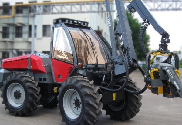 Belarusian MTZ to roll out new generation of forest harvesters