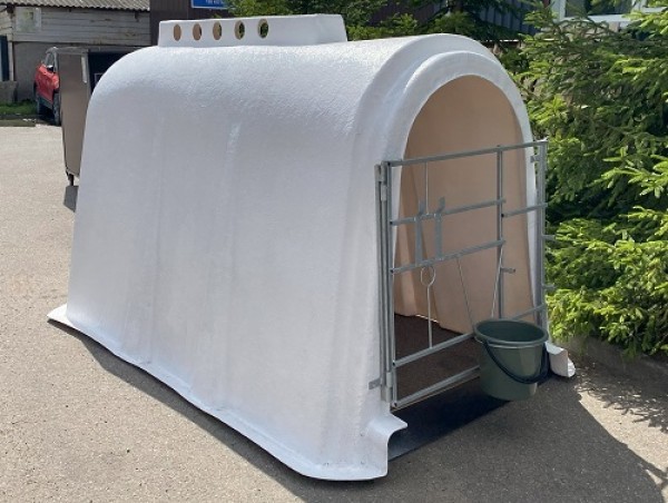 Belarusian manufacturer of farm equipment "SALUTEM" offers individual and group houses for keeping calves