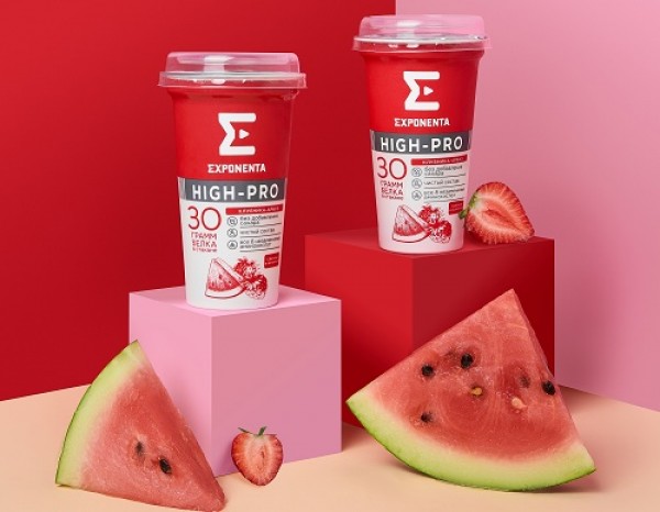 30 грамм белка в стакане, и ничего лишнего. Обезжиренный кисломолочный напиток EXPONENTA HIGH-PRO – для тех, кто заботится о себе!